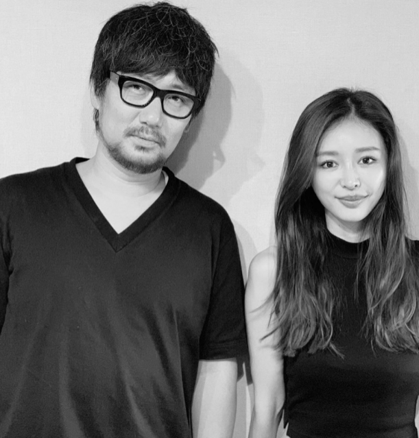 今週は、歌手でモデルの加治ひとみさんをゲストにお迎えしました。