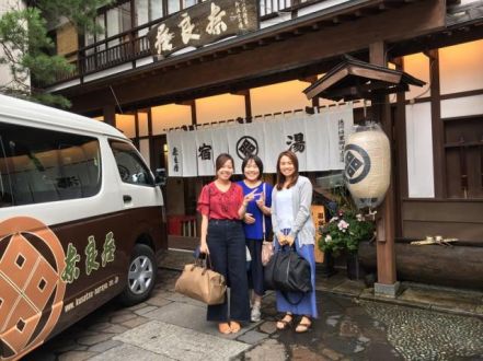 6月は平野美恵さんにお話をうかがいます