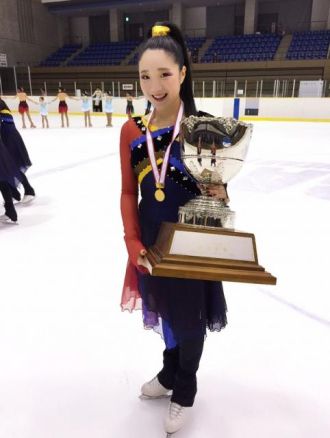 シンクロナイズド・スケーティング日本代表・山根捺央選手のお母さま、山根美穂さんにお話をうかがいます