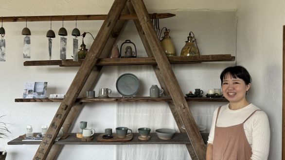 Vol.135　三木町・かがわ県産品コンクールで知事賞を受賞した陶芸作家・西久美さんをご紹介！（241106OA）