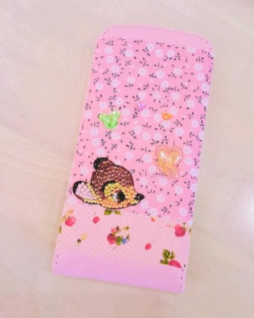 今日の１コマは「スマホカバー」