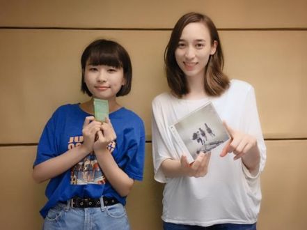 今日のゲストは…現役高校生バンド「ひかリのなかに」のボーカル、 ヤマシタカホさん！