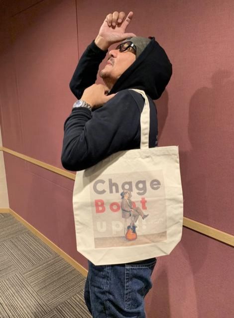 アルバム『Boot up!!』は部屋のどこに置いていますか？