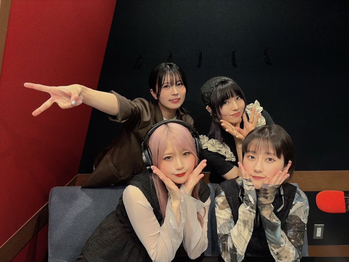 【配信91回目】4人回は、メンバー全員のサインの秘密♪そして、台湾の卒業式のお話♪