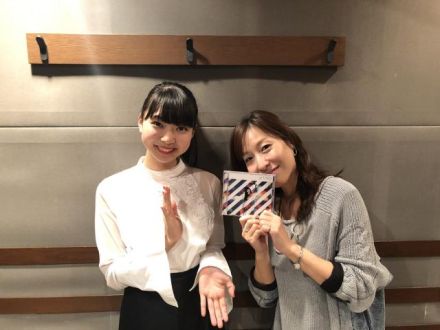 シンガーソングライターの竹内アンナさん！