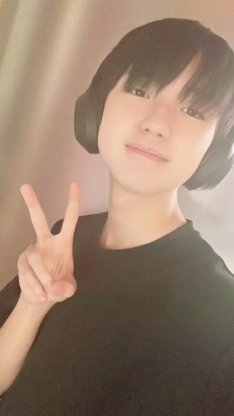 今月誕生日を迎える石橋陽彩君情報や、nukumoriチャリティーグッズなど☆