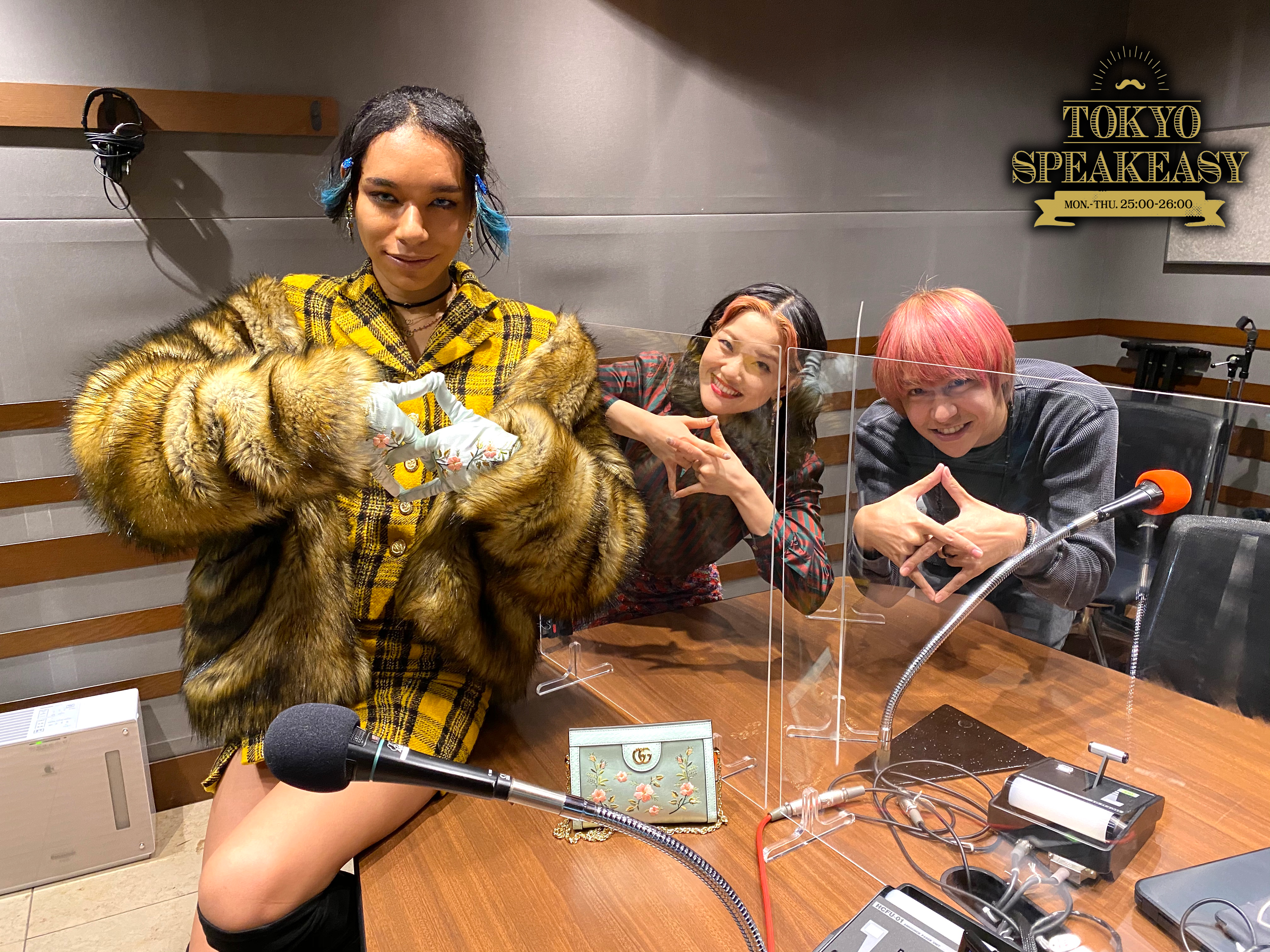 Hey! Say! JUMP 八乙女光さん、女王蜂 アヴちゃん、東京ゲゲゲイ MARIEさんの話を盗み聞き。バキバキな楽曲『狼青年』裏話と3人のギャルトーク！