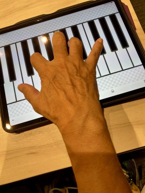 ＜リスナーズ・リクエスト大会＞をお送りしました。