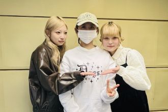 カラオケで1発目に歌う曲は？