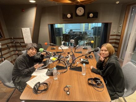 火曜日の常連客 落合陽一さんと、芥川賞作家の金原ひとみさんの話を盗み聞き・・・深夜のブックトーク？！