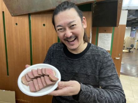 2022年1月11日(火)はぴねすくらぶ「滝沢ハムの炭火焼きローストビーフ！」
