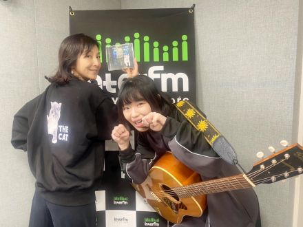 猫ちゃんをこよなく愛するシンガーソングライター?  ? にゃんぞぬデシ さんを分析するにゃん！