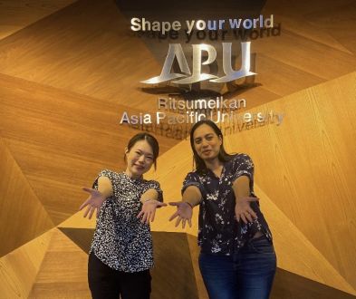 ビーチが綺麗なフィジー出身！サラさんパート１！