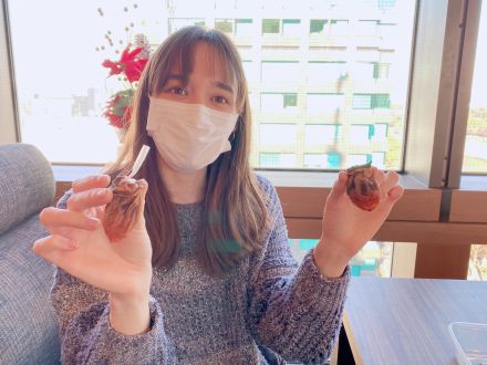 今日の華恵さんの音声コンテンツは、干し柿成長日記！ついに実食！そのお味は…！？