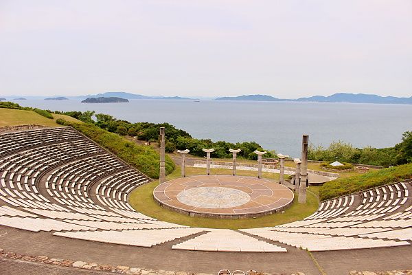 Vol.8　さぬき市から「テアトロン音楽広場」をご紹介！