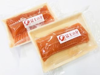 6月は「初夏が旬！ご当地『淡水魚グルメ』特集」今週は山梨県北杜市「富士の介」の刺身