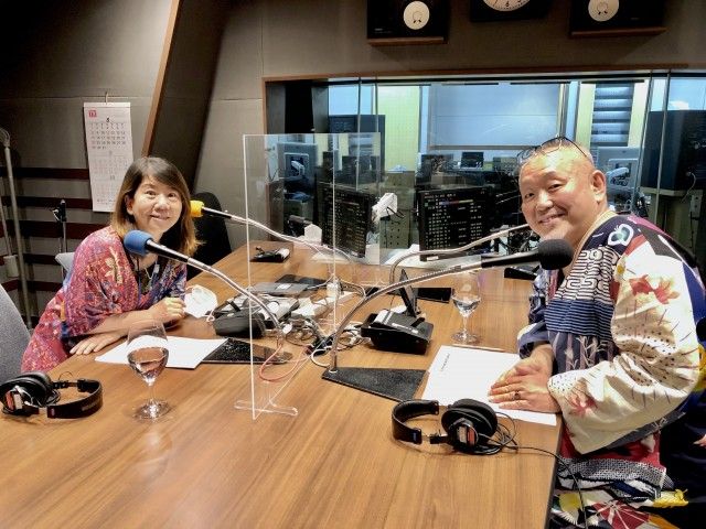 スピリチュアリストの江原啓之さんと作家の田口ランディさんの話を盗み聞き・・・不思議な縁で繋がれているお二人！江原さんのチャリティ活動の話、田口さん、江原さん著書『精神世界3.0』の話から、お二人が考えるこれからの「生き方」についてなど