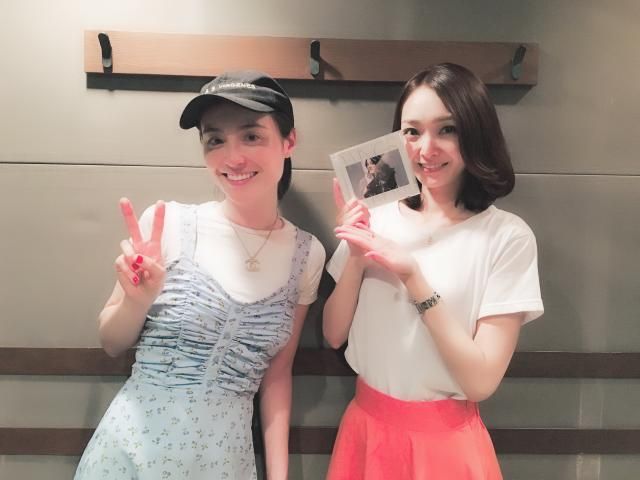 きょうのゲストは…シンガーソングライターのエミ・マイヤーさん！