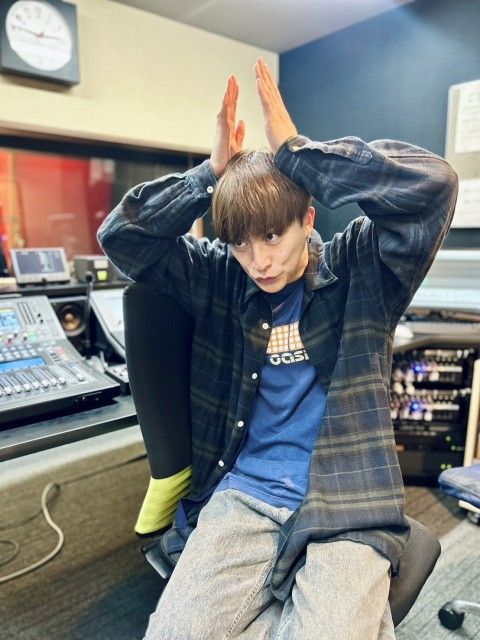 亜嵐　オアシスの復活に歓喜！イギリスから動物の話までフリーキーにトークをぶん回します?