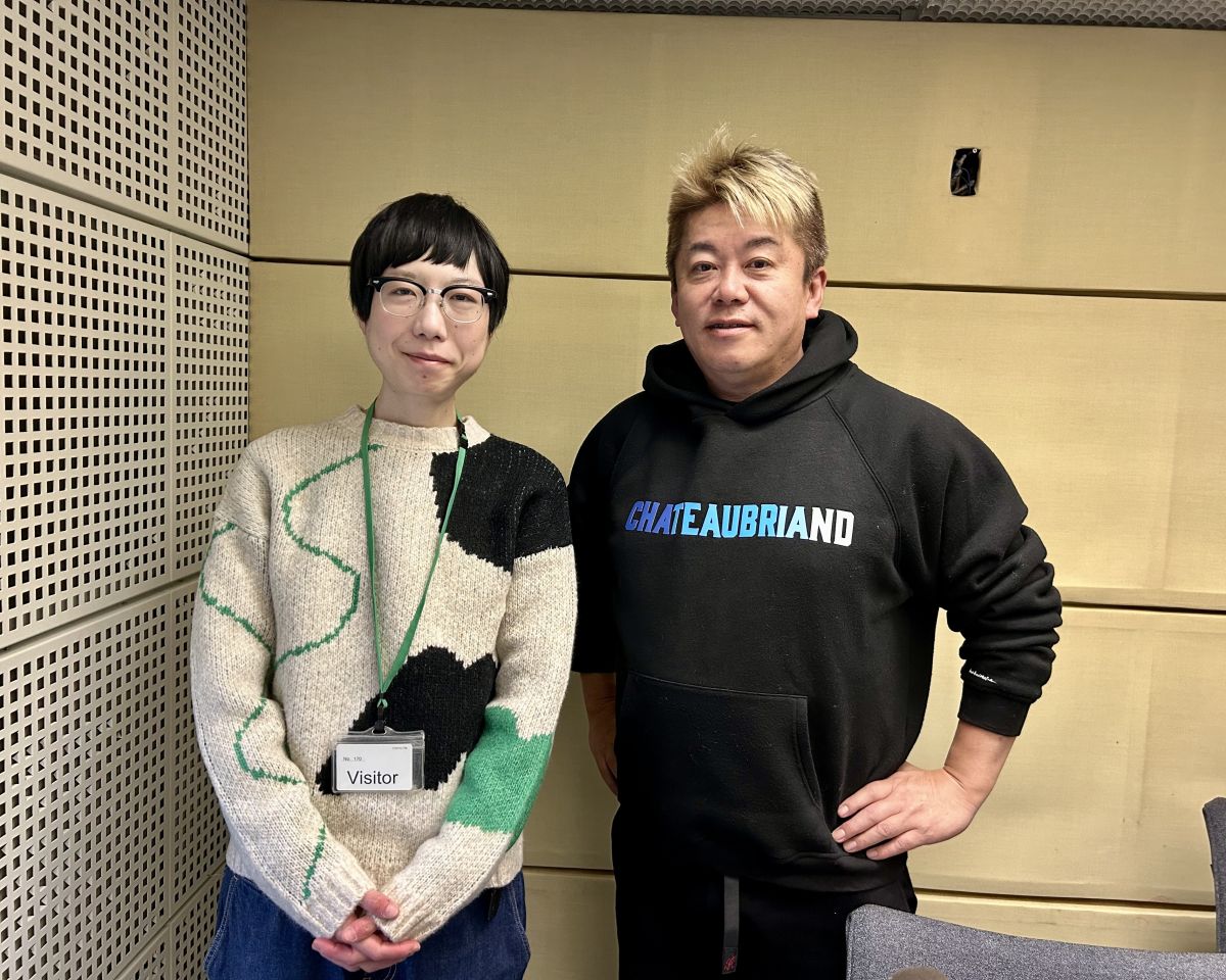 水曜日の常連客 堀江貴文さんと、漫画家・永田カビさんの話を盗み聞き・・・漫画家・永田カビの制作背景に、堀江さんも興味津々？