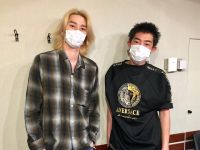 瞬間ラジオを聴く