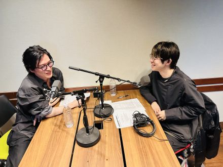 ピアニスト 清塚信也さんと、シンガーソングライター 川崎鷹也さんの話を盗み聞き・・・お酒を片手にお互いの気になるところを深掘り！バーという異世界に誘います・・・