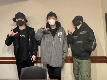 収録後のオフトーク。「地球一を狙ってる」