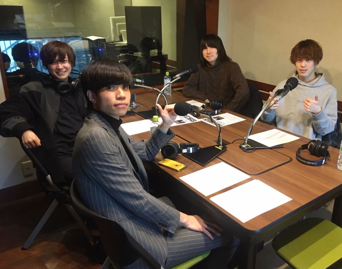 第1回のテーマは「BOYS」。少年時代や出会った頃のエピソードも！！　 