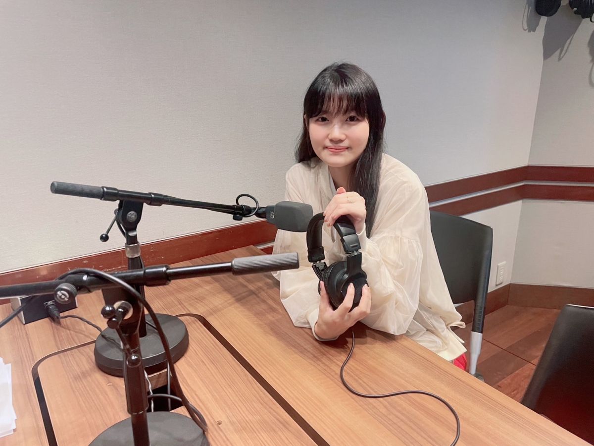 「世界はあなたに笑いかけている／Little Glee Monster」の歌詞を早見沙織が朗読♪『早見沙織の声に出して聴きたいJ-POP』第197回