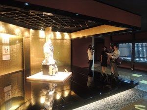 古都金沢　金箔文化と現代アート