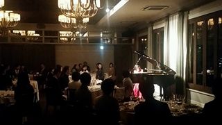 ２０１５年１１月２８日