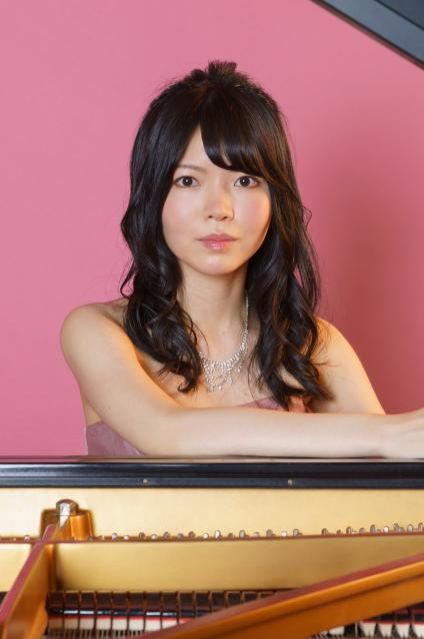今週のクラシックレコメンダーはピアニストの山田磨依さん