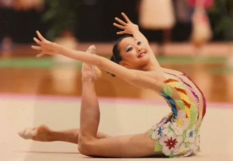 6月のアスリートママは、新体操・畠山愛理さんのお母様、聖子さんです