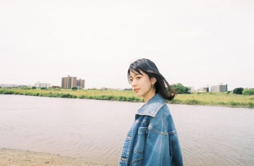 6月13日(木)のプレイリストは、シンガーソングライター かわにしなつきさん！