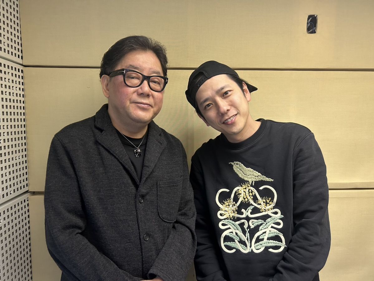 秋元康さん、二宮和也さんの会話を盗み聞き・・・俳優・バラエティでの二宮さんを、秋元さんが徹底解説！