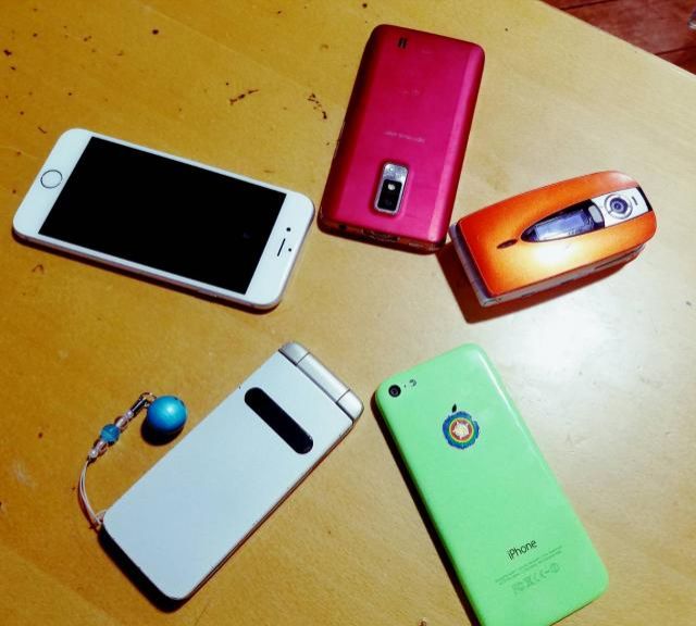 11月14日(火)メールテーマ【携帯電話とわたし】