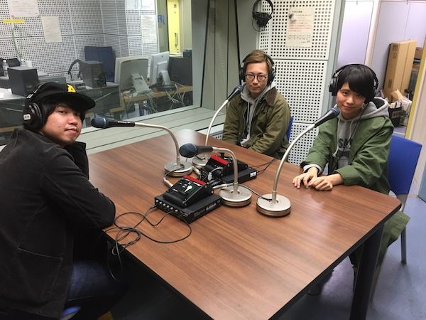 UNISON SQUARE GARDEN、スタジオを飛び出しホテルの○○からお届け！