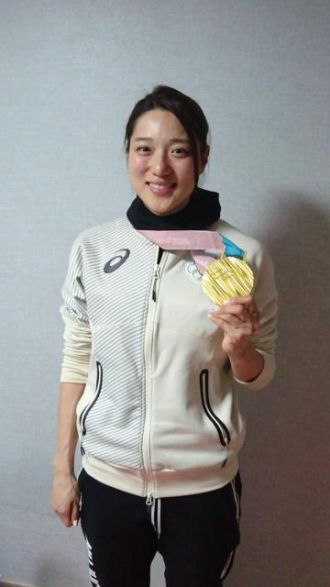 2月のアスリートママは、スピードスケート・菊池彩花さんのお母さま、初恵さんです