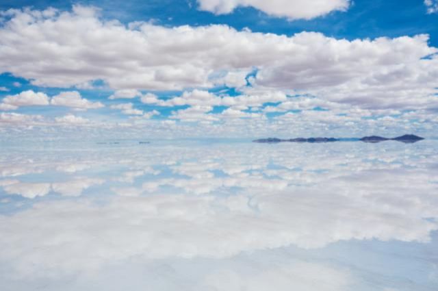 南米・ ボリビアの「ウユニ塩湖」