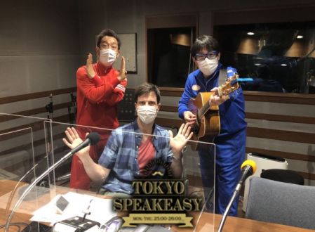 パックンマックンのパックンさんとテツandトモの中本哲也さん＆石澤智幸さんの話を盗み聞き・・・同い年で、芸歴もほぼ一緒な仲良し三人がこれまでを振り返る！まさかの大熱唱も・・・