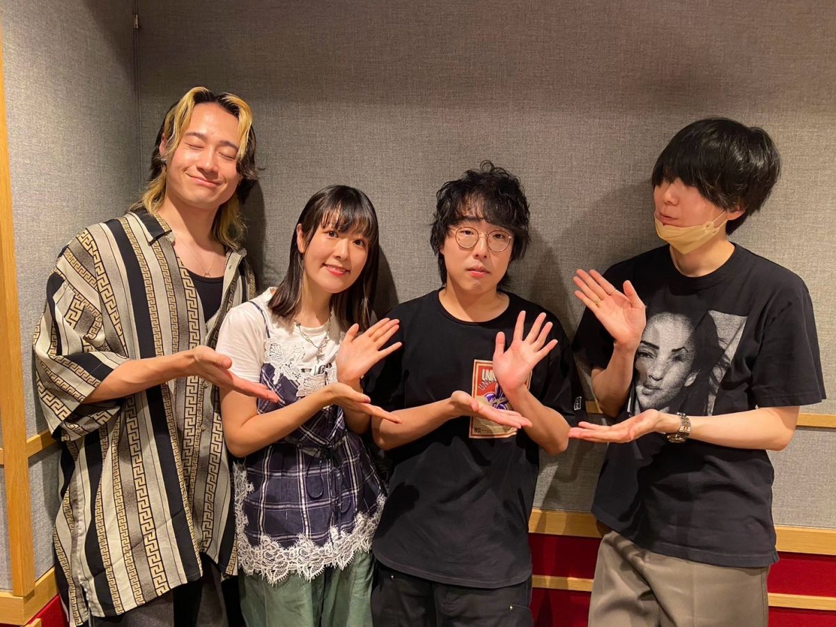 レトロリロンの皆さんと引き続きお送り！