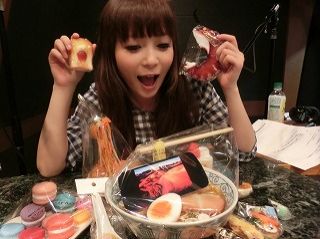 『食品サンプルの話』でサプライズ！