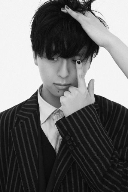 11月12日(水) のプレイリストは、神奈川県出身のシンガーソングライター、友成空さん！