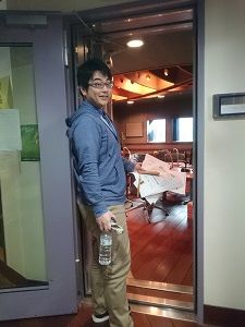 4月8日金曜日！