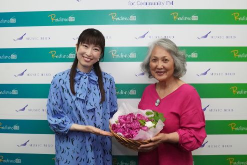 観賞するバラから、食したりアロマで生活の中で楽しめる『食香バラ』のご提案