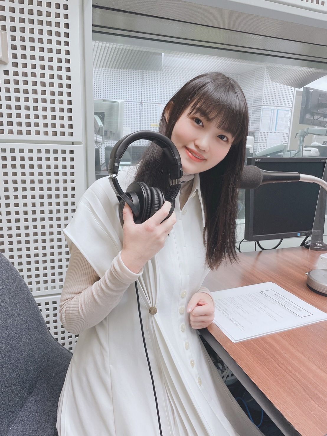 「透明シンガー / 早見沙織」の歌詞を早見沙織が朗読♪『早見沙織の声に出して聴きたいJ-POP』第67回