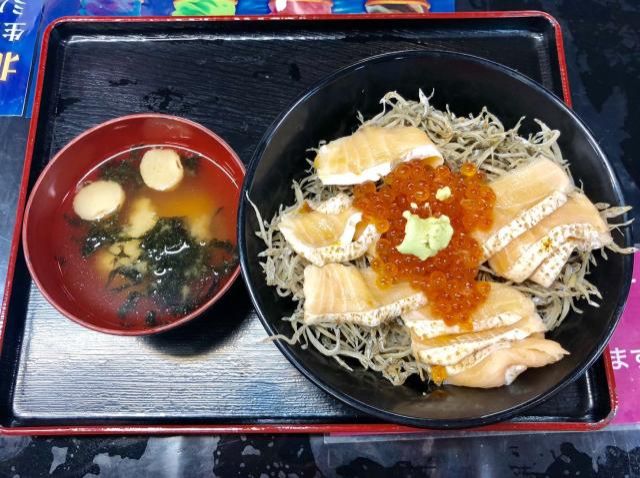 今日の一コマ 〜市場飯〜