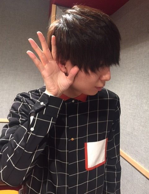 ♪ We Are the World ～　 ＼（ ヘタクソ！ ）／