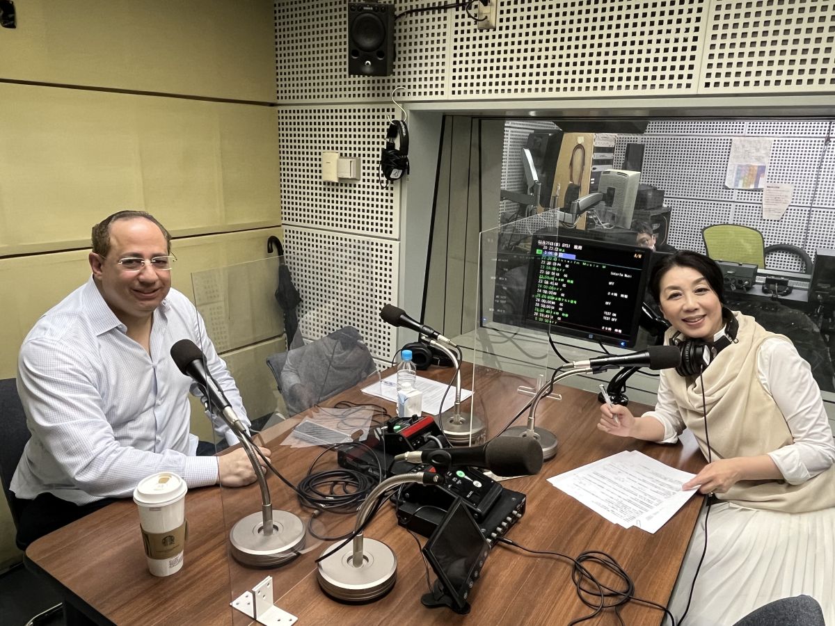 ライアン先生がビジネスシーンの初対面での会話術を伝授！