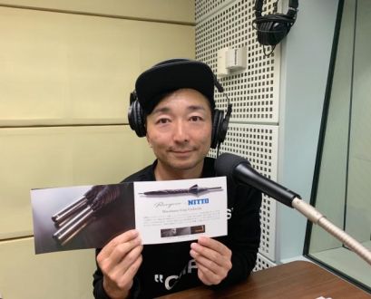 声優・野島裕史が大興奮!? 雨天でも自転車のハンドルが握れる最強アイテムとは？